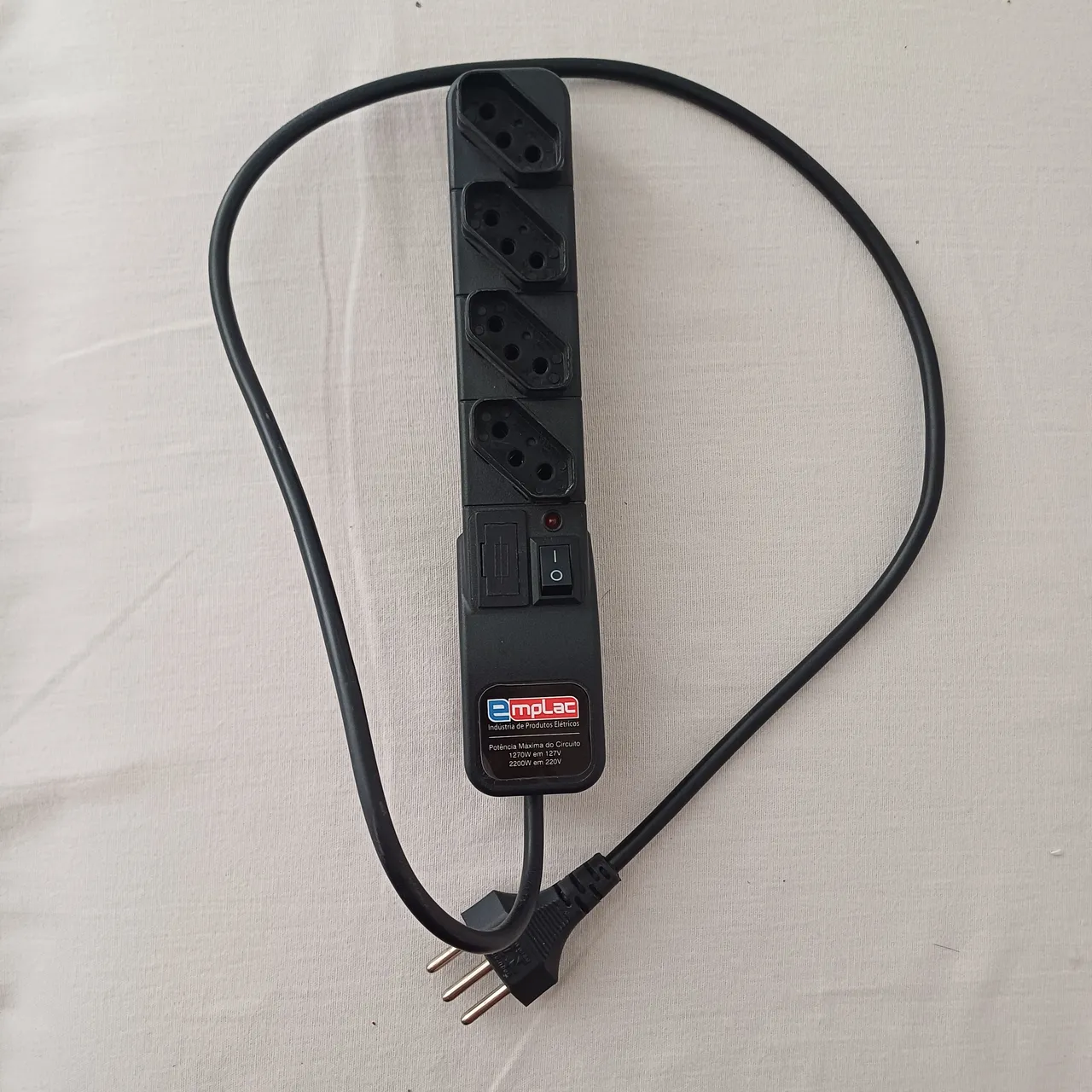 Filtro de linha SUPER PREMIUM 4 tomadas 127V/220V