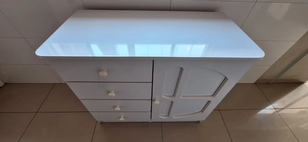 Cômoda e trocador