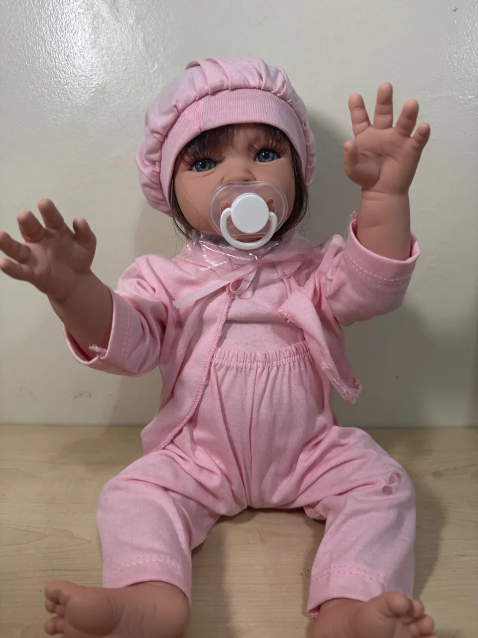 Boneca bebê reborn realista