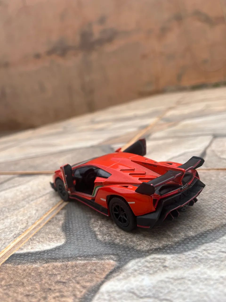 Miniatura Lamborghini Veneno - Foto 2
