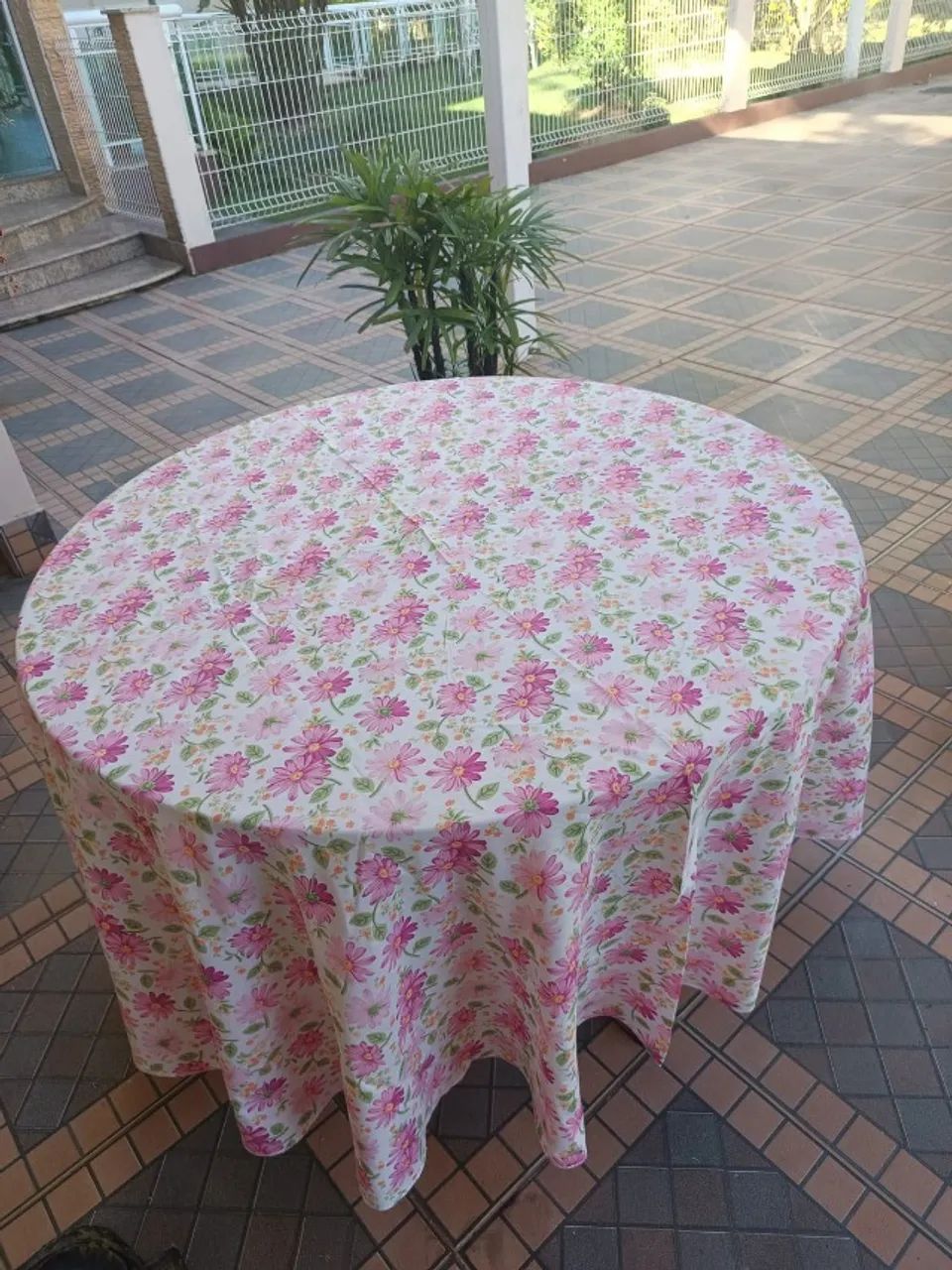 Toalha De Mesa Redonda 1,10m Diâmetro. - Foto 4