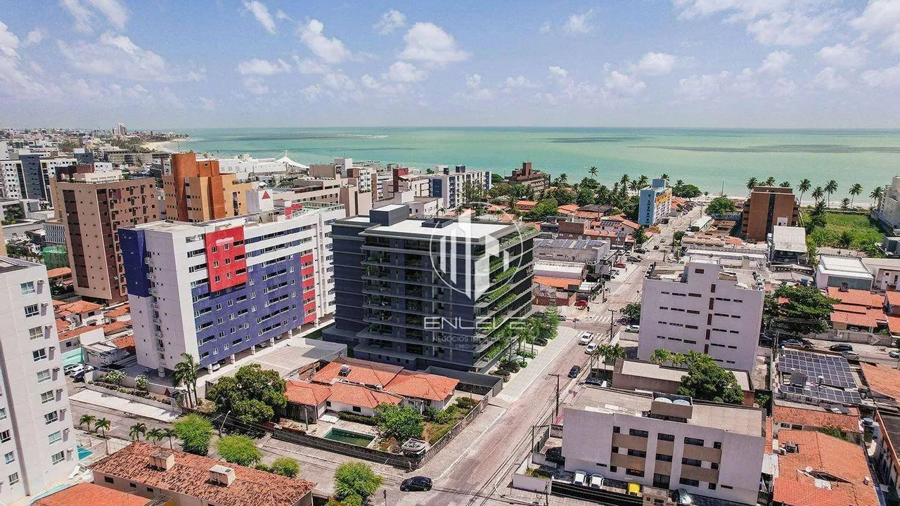Flats em Manaíra à 300m do Mar