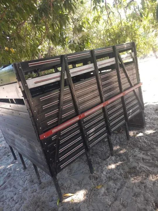 Carroceria Tipo Boiadeira