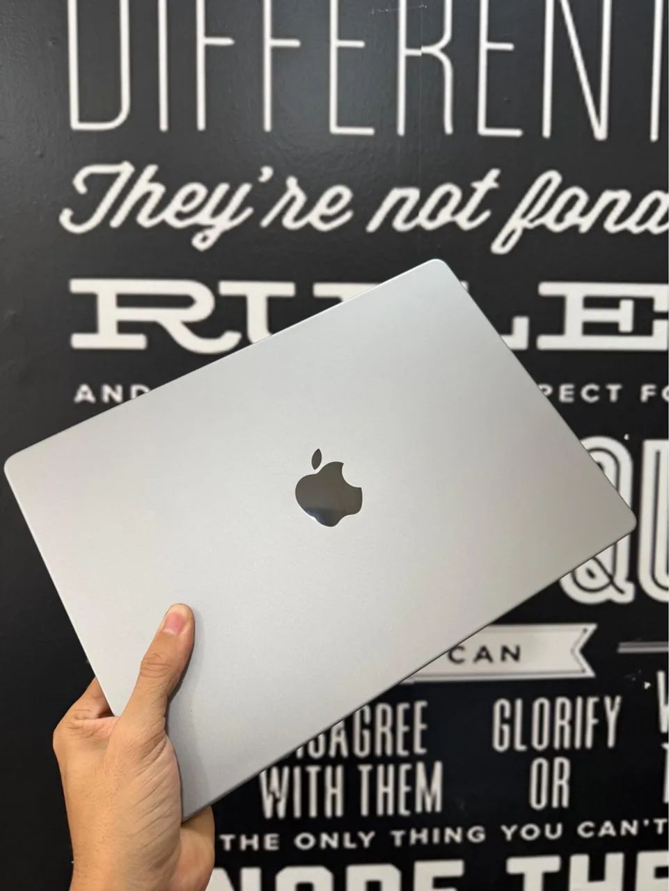 MacBook Pro m3  - Foto 2