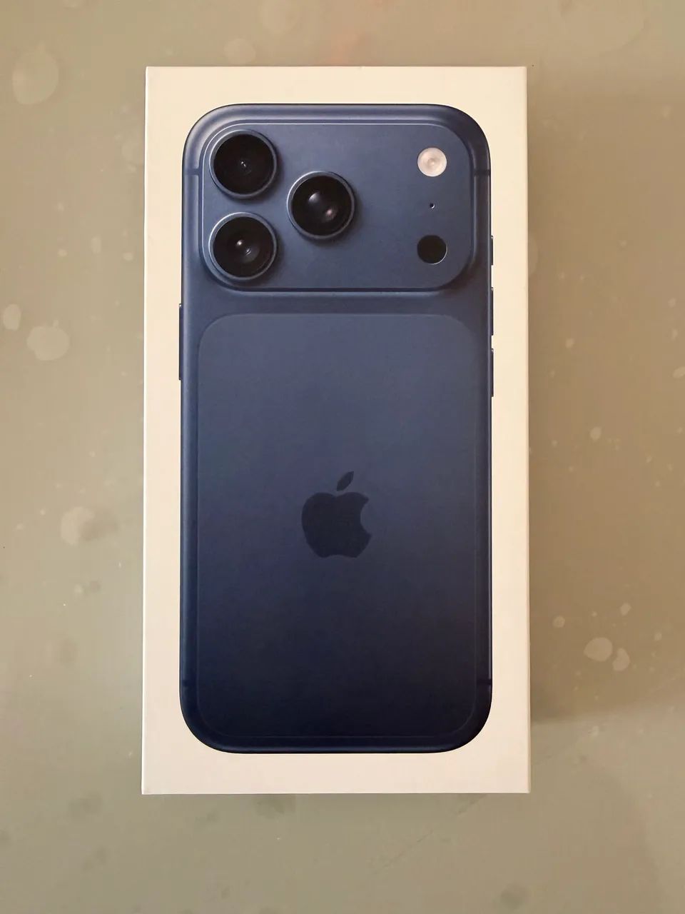 iPhone 17 Pro - 256GB - Deep Blue (Azul) - Celulares e Smartphones