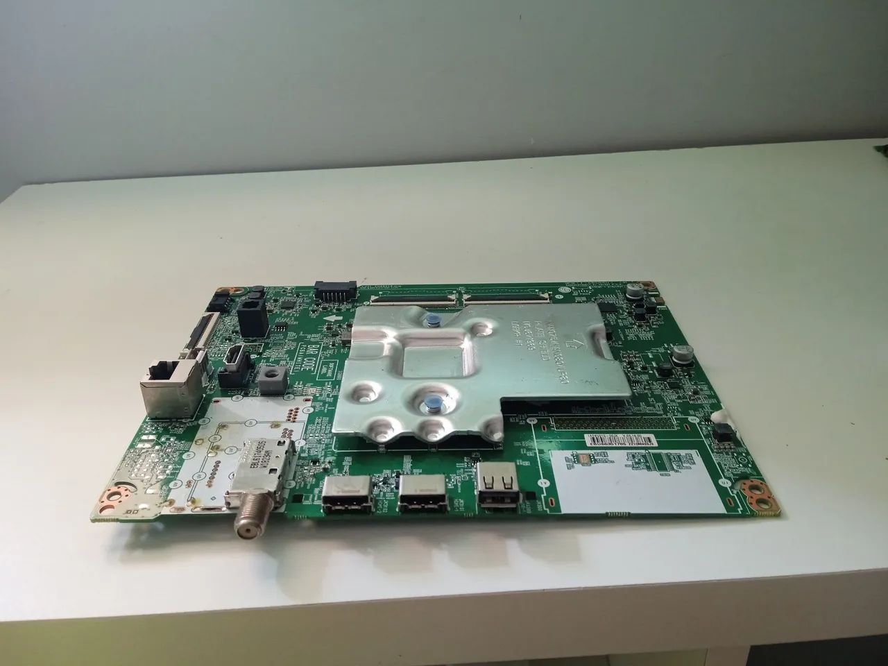 placa principal LG 60up7750psb EBU66351705 - Foto 2