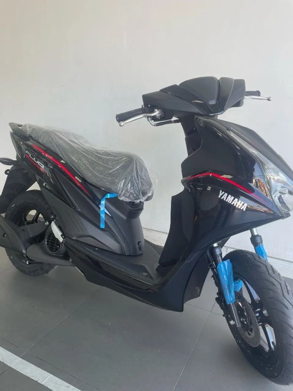 FLUO 125 / LEANDRO - Foto 2