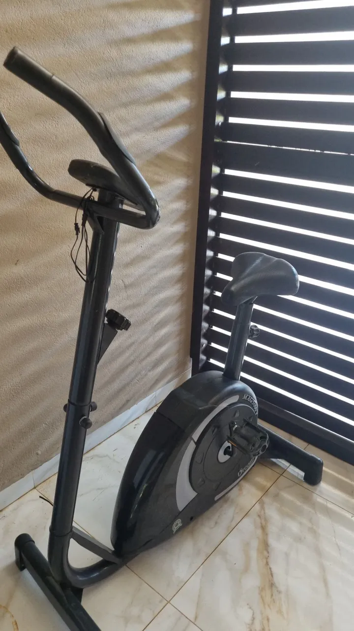 Bicicleta Ergométrica - MAG 500