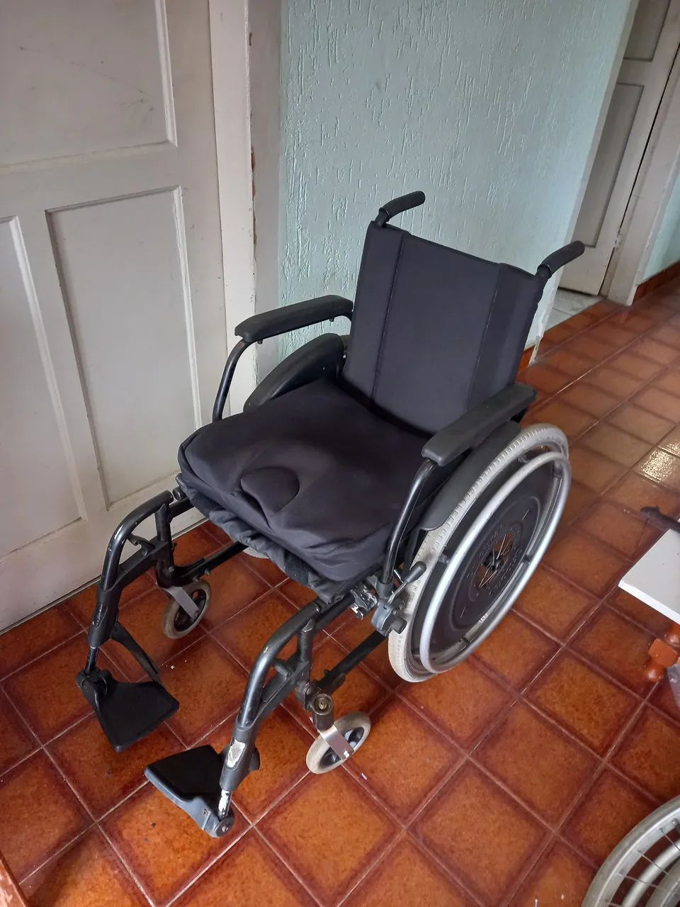 Cadeira de rodas ortobras 