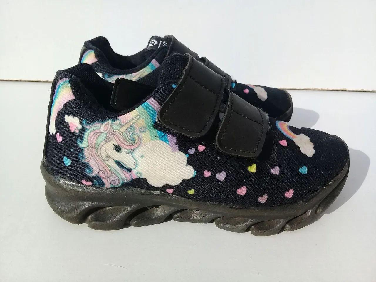 Tênis INFANTIL Preto Unicórnio N°29  ( 5 ANOS )