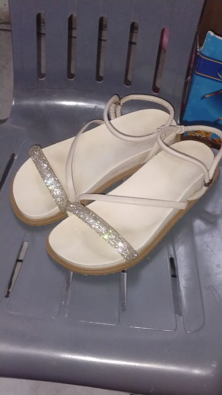 Sandália de Strass Branca