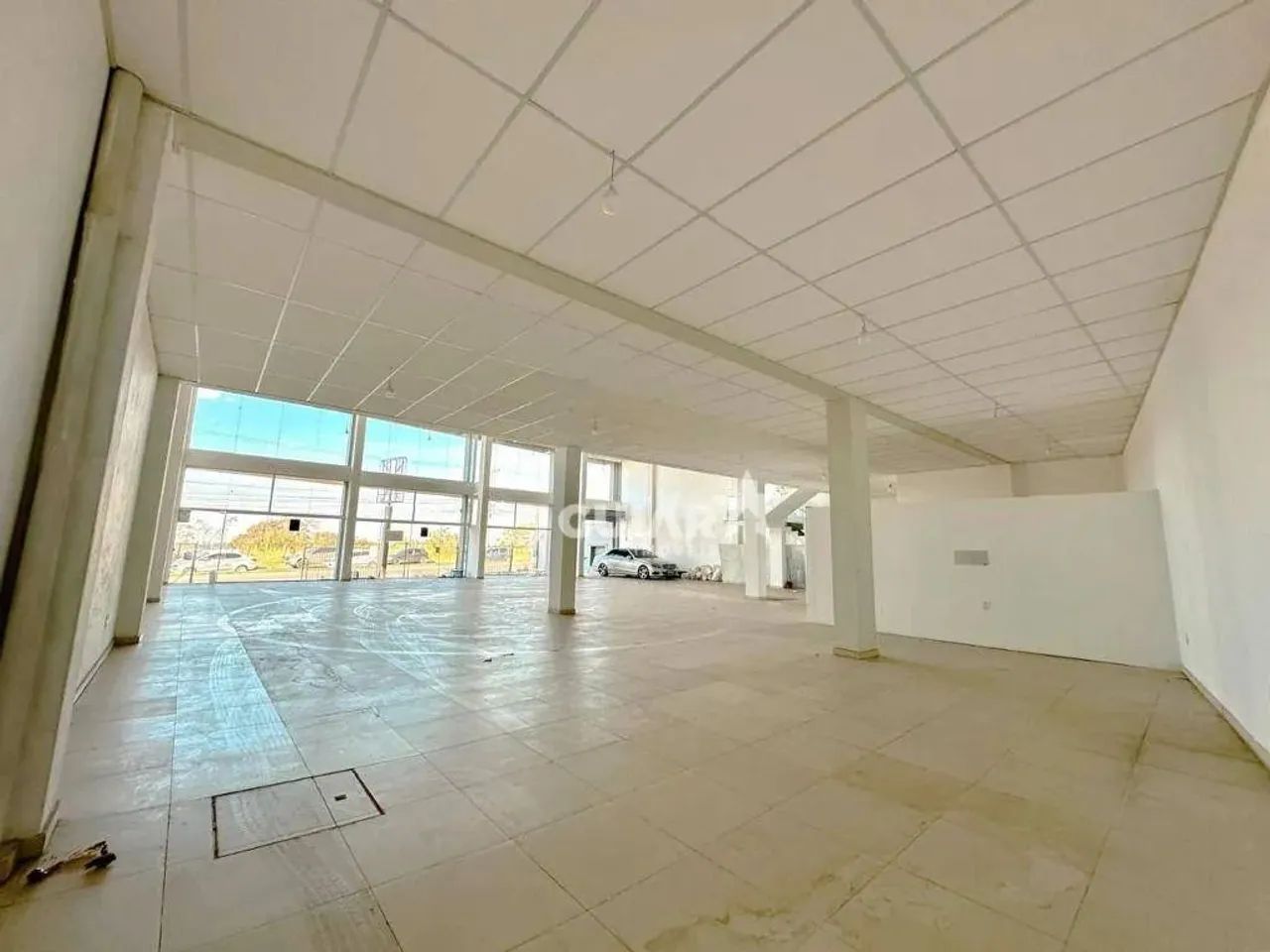 Loja com 590,29m² - Foto 2