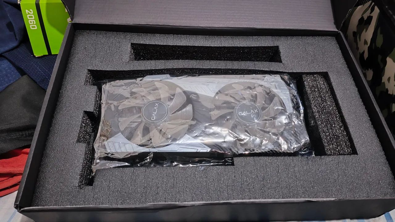 Placa de Vídeo Galax GeForce RTX 2060 1-Click OC Plus 12GB - Foto 2