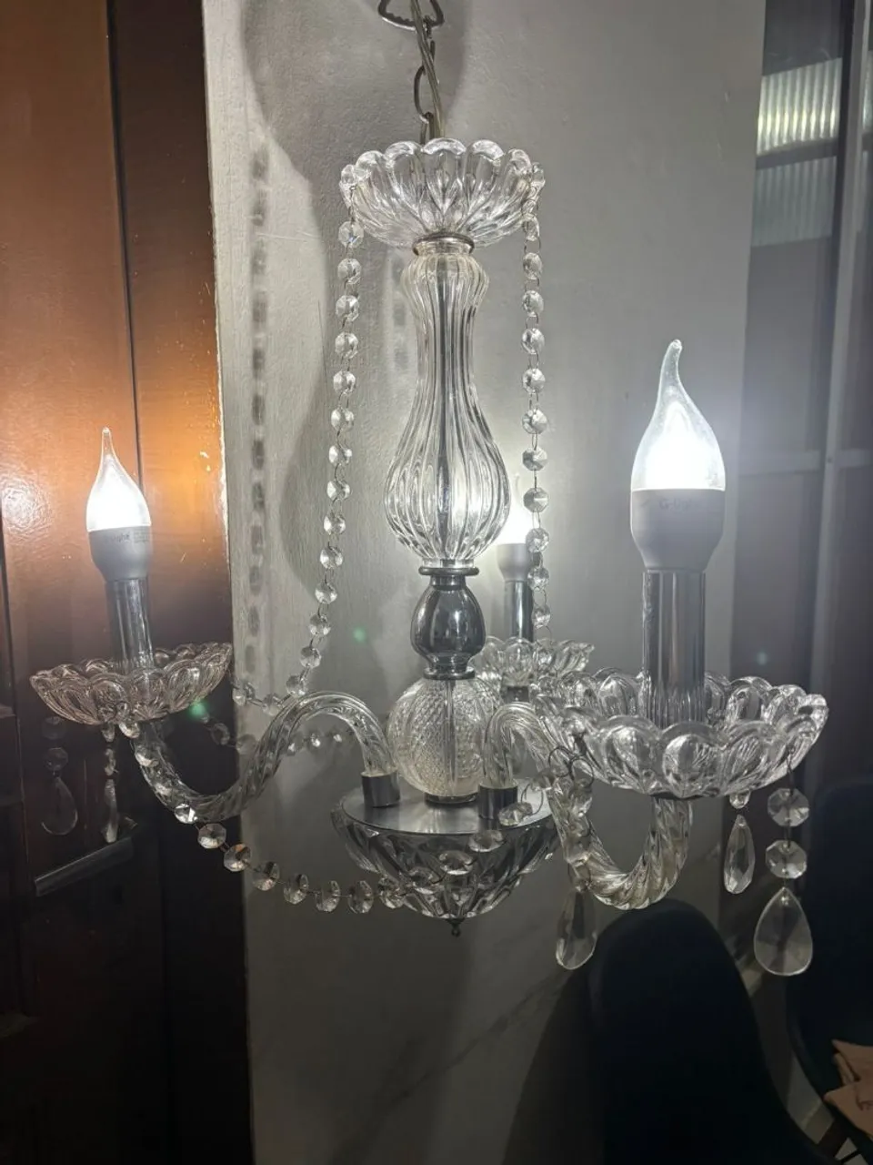 Lustre de Cristal Elegante + Luminária