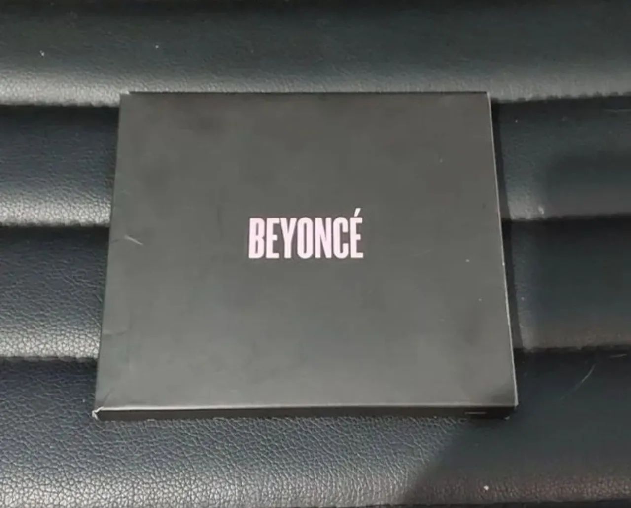 CD e DVD: Beyoncé - Beyoncé