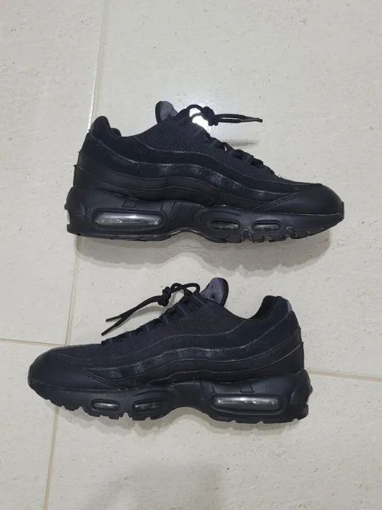 Nike Air Max 95 Essential Triple Black - Foto 3