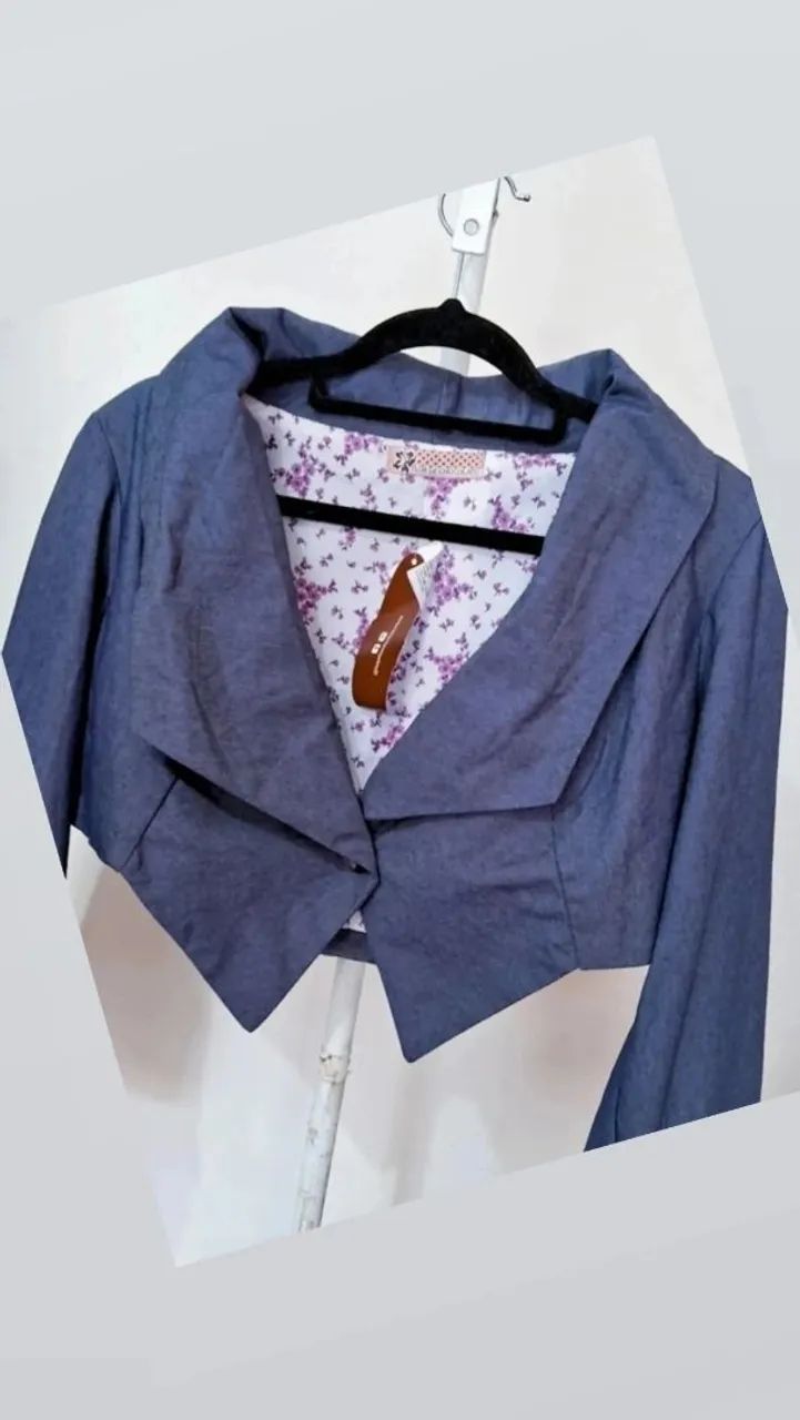 cropped blazer curto  Flor de Chocolate Tam P - Foto 5