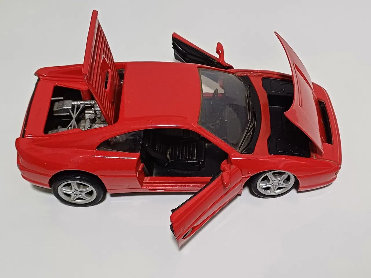 Ferrari F355 - Escala 1:24 - Foto 2