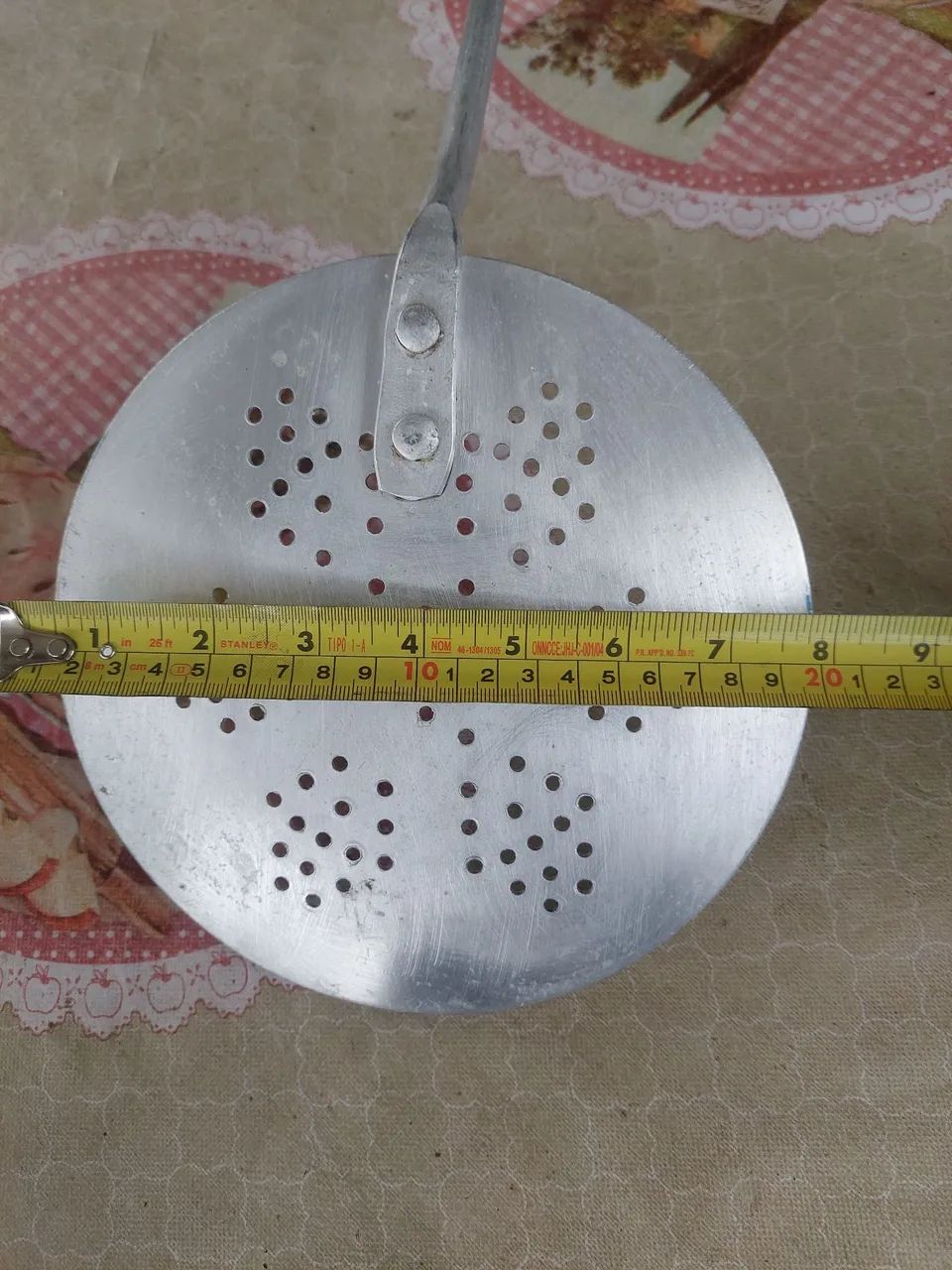 Espumadeira Grande de Alumínio - Foto 2