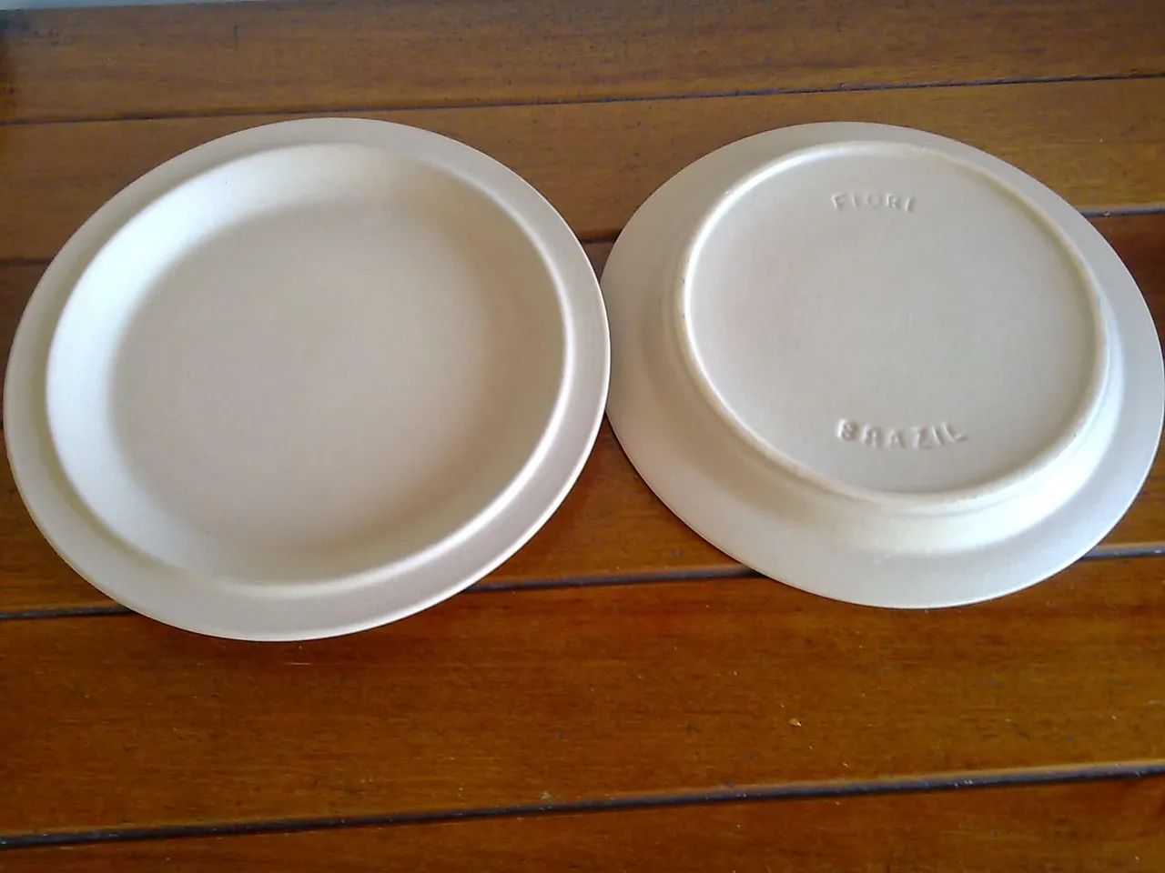 Prato em Porcelana Marca Fiori
