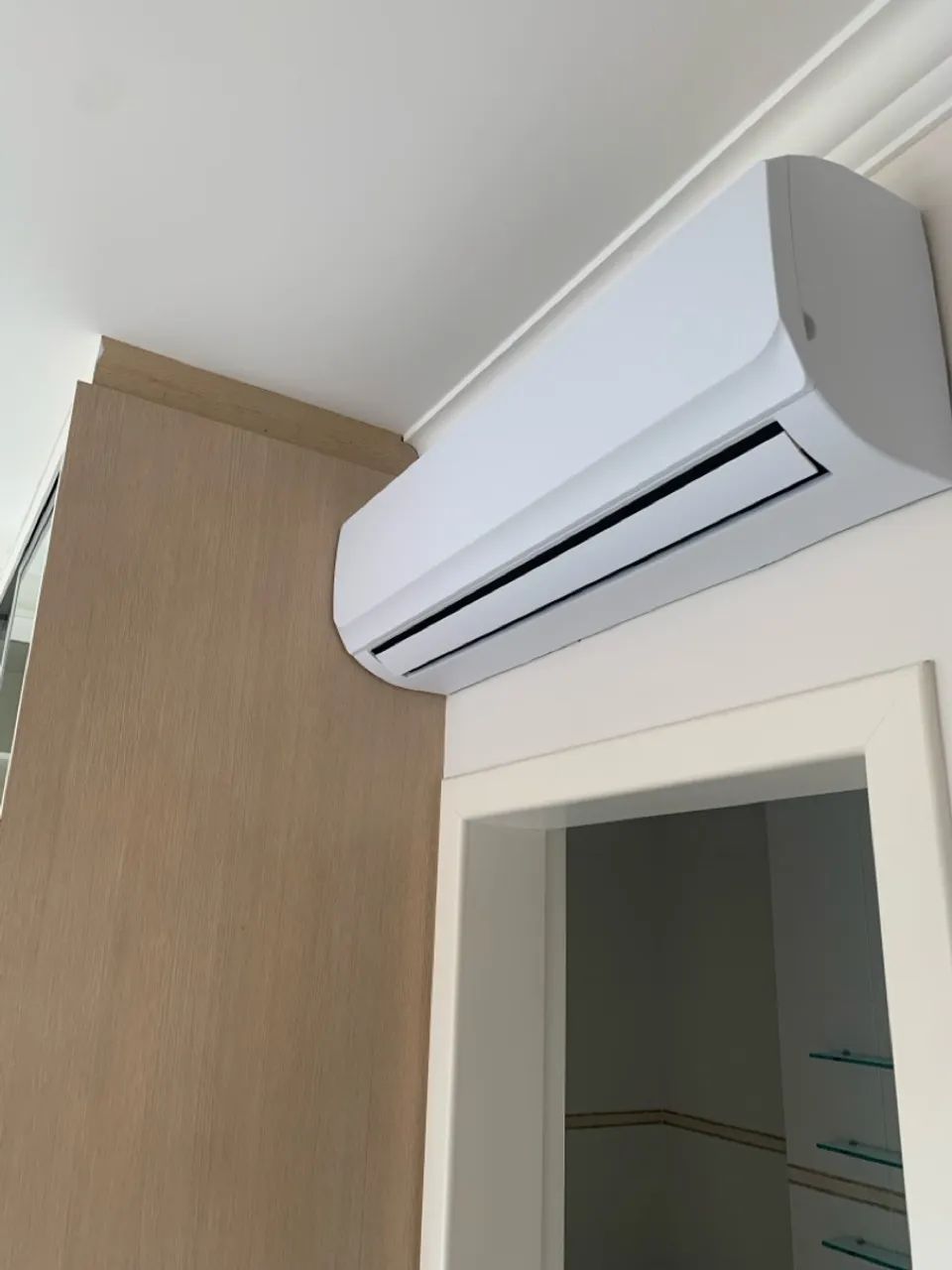 Envelopamento de ar condicionado  - Foto 5