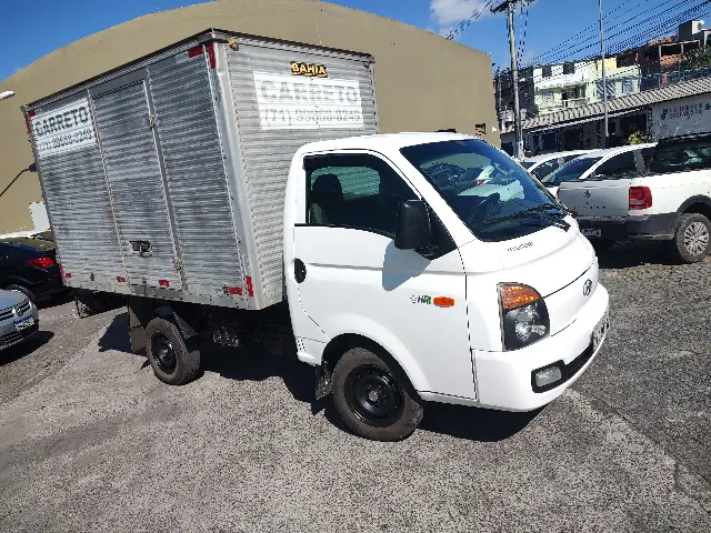 SERVIÇOS DE TRANSPORTES DE CARGAS E MUDANÇAS