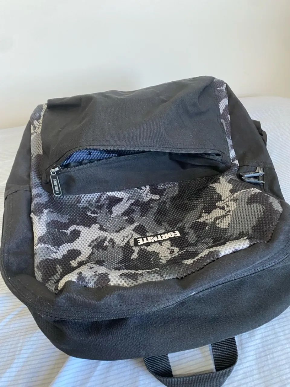 Mochila do Fortnite em perfeito estado