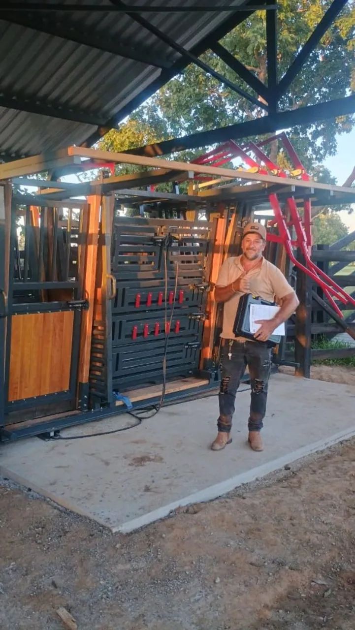 TRONCO DE CONTENÇÃO BOVINO COM BALANÇA ELETRÔNICA (GADO) - Foto 4