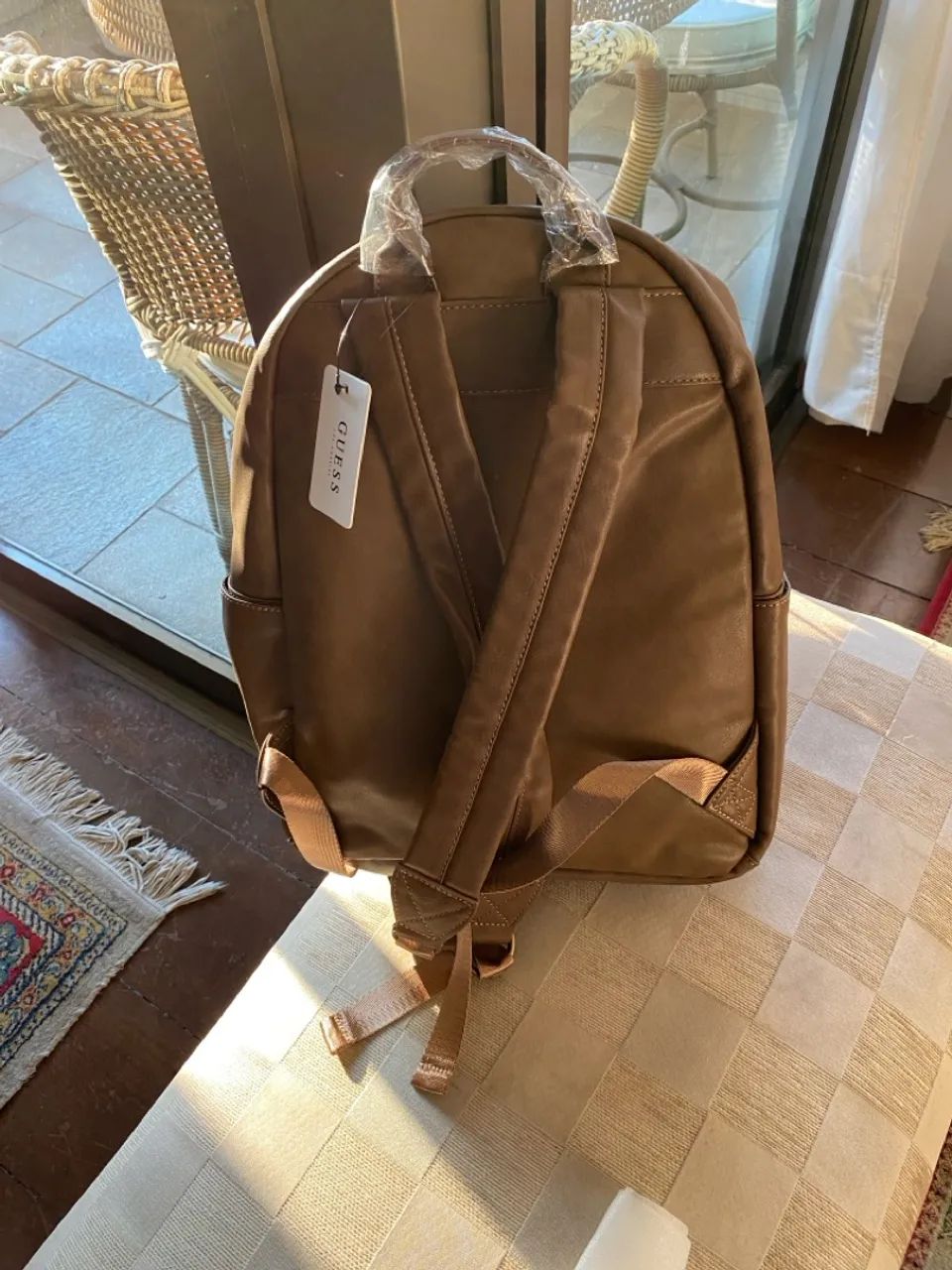 Mochila Guess Marrom - Original - Foto 3
