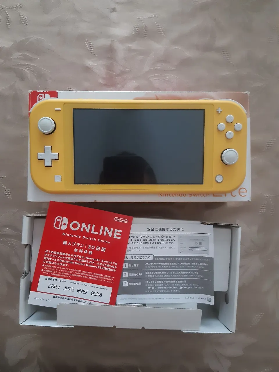 Nintendo Switch Lite Amarelo - Novo na Caixa