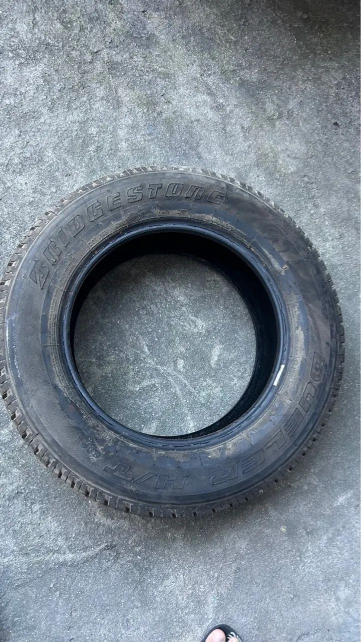 Pneu Aro 215-65-16 era Step numa foi usado - Foto 2