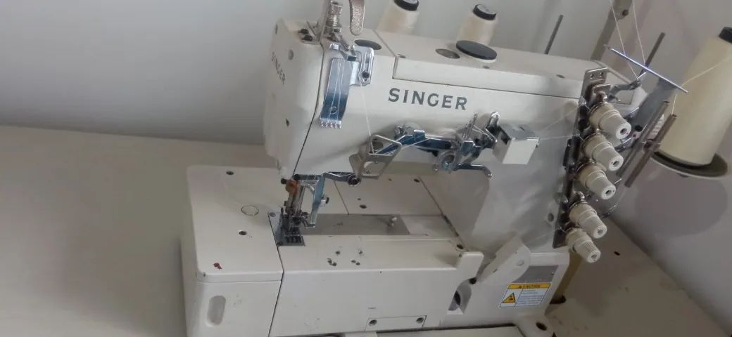 Máquina Singer Galoneira Industrial - Foto 6