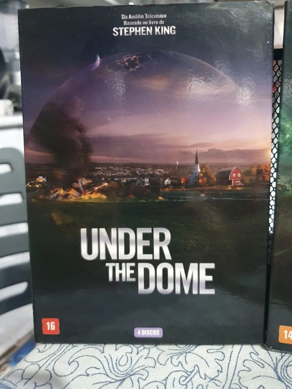 Box Under the Dome Série Completa DVD com 3 temporadas (12 Discos) Original - Foto 6
