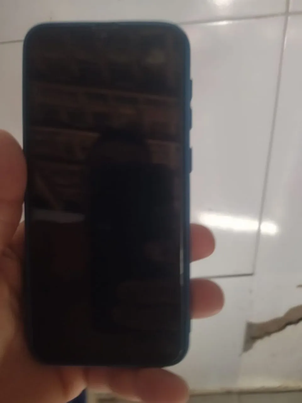 Celular conservado todo bom 350 tem conversa