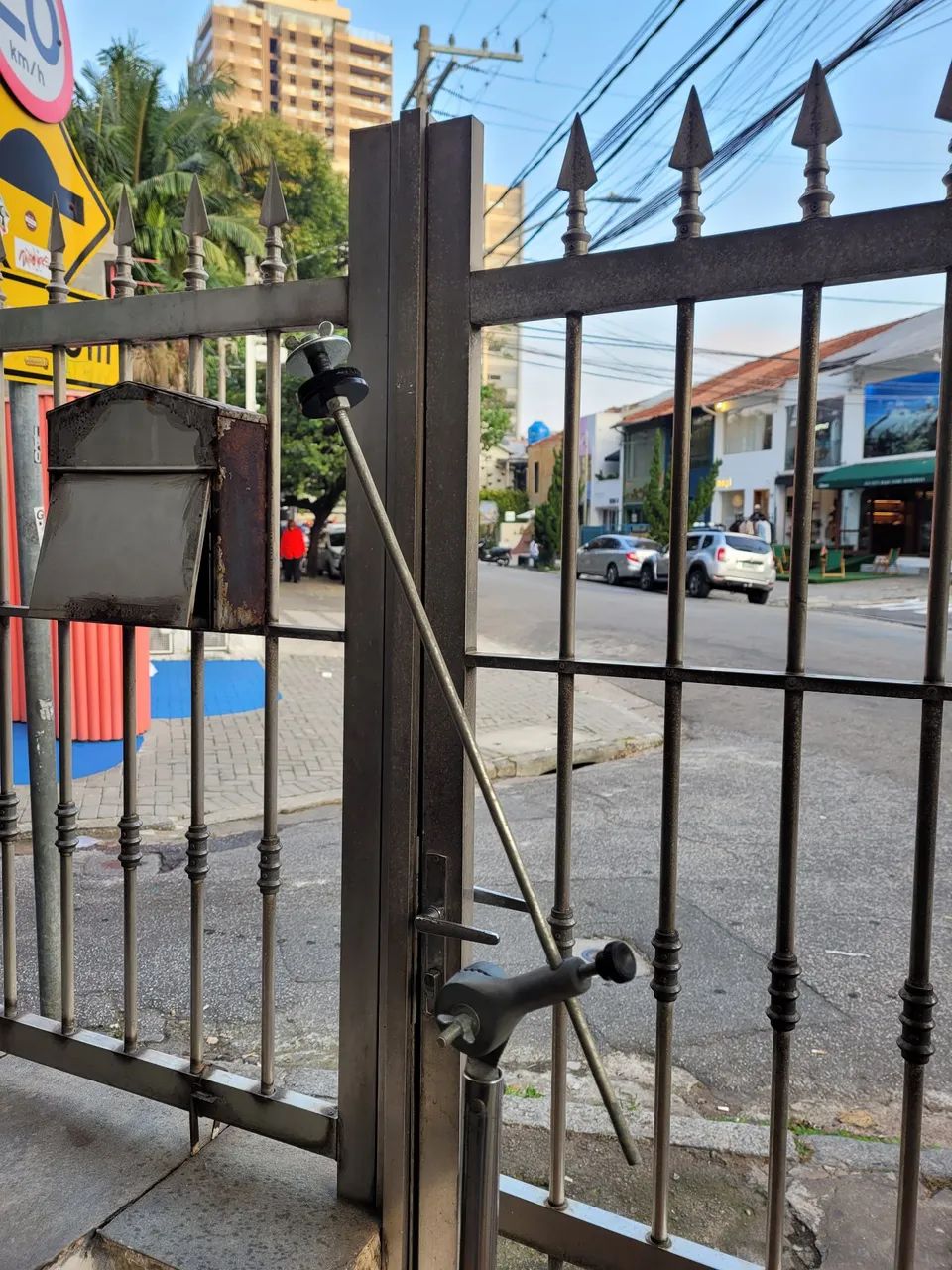 Pedestal para prato de bateria - girafa - Foto 2