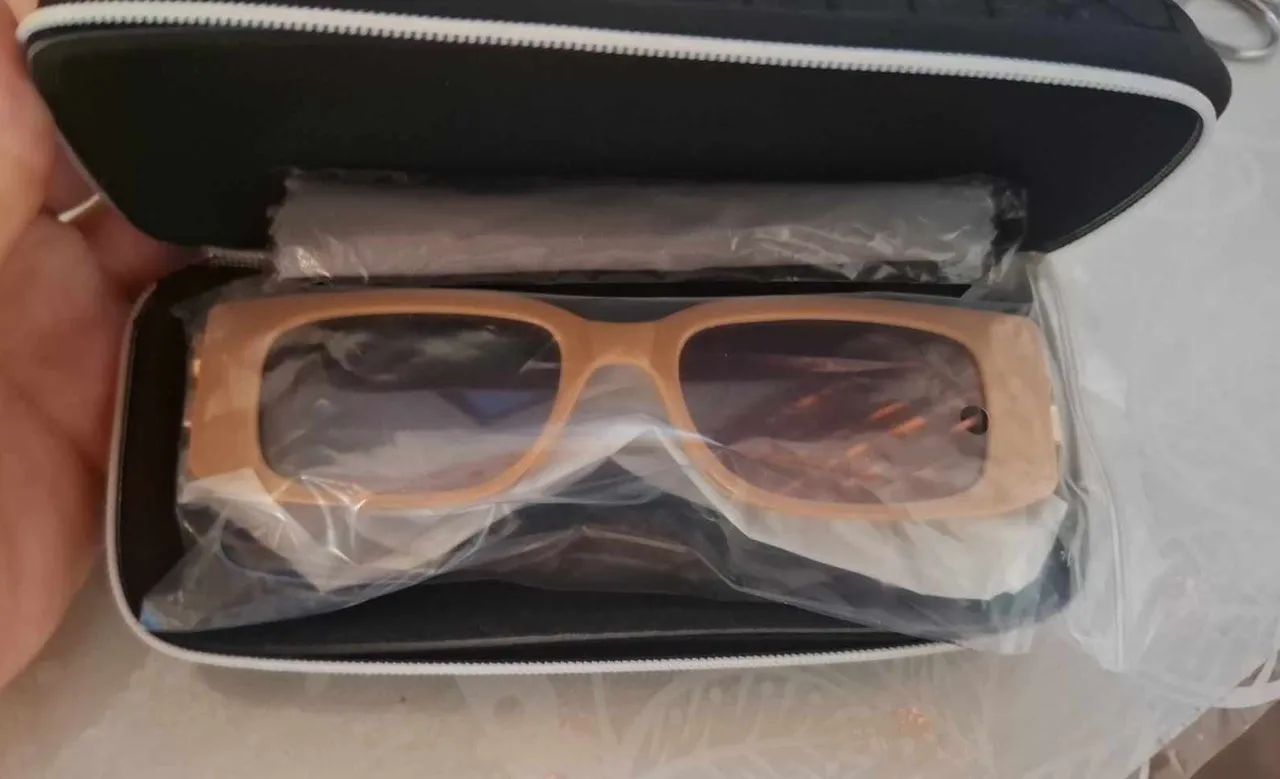 Óculos de sol estilo retrô