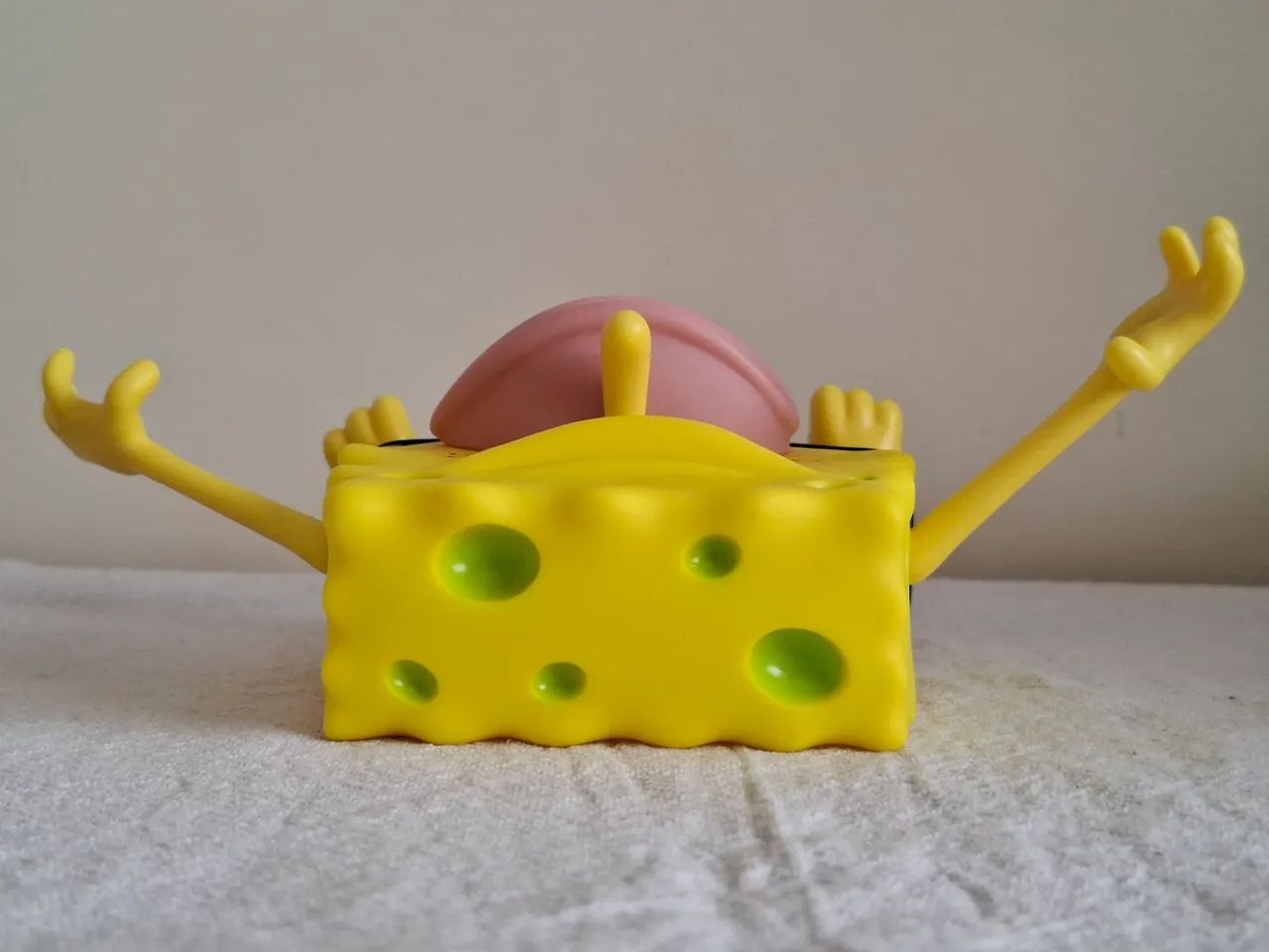 Bob Esponja das Cavernas - Spongegar (Masterpiece Meme) Mattel - Foto 5