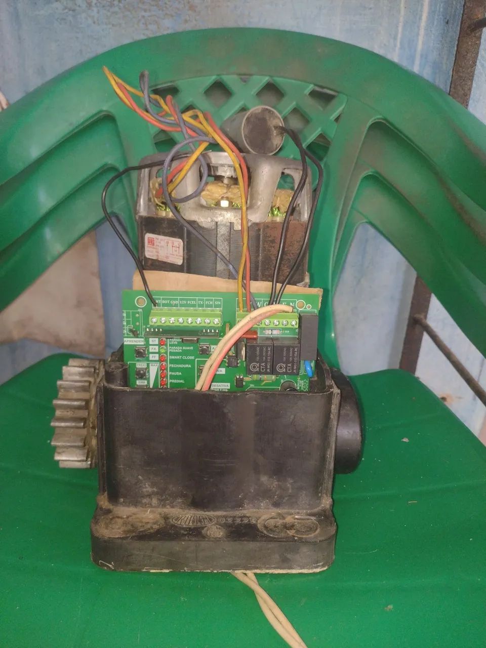 Vendo este moto de portão faço entrega  - Foto 2