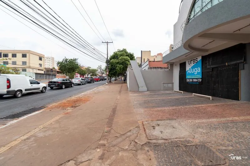 Prédio Comercial]]