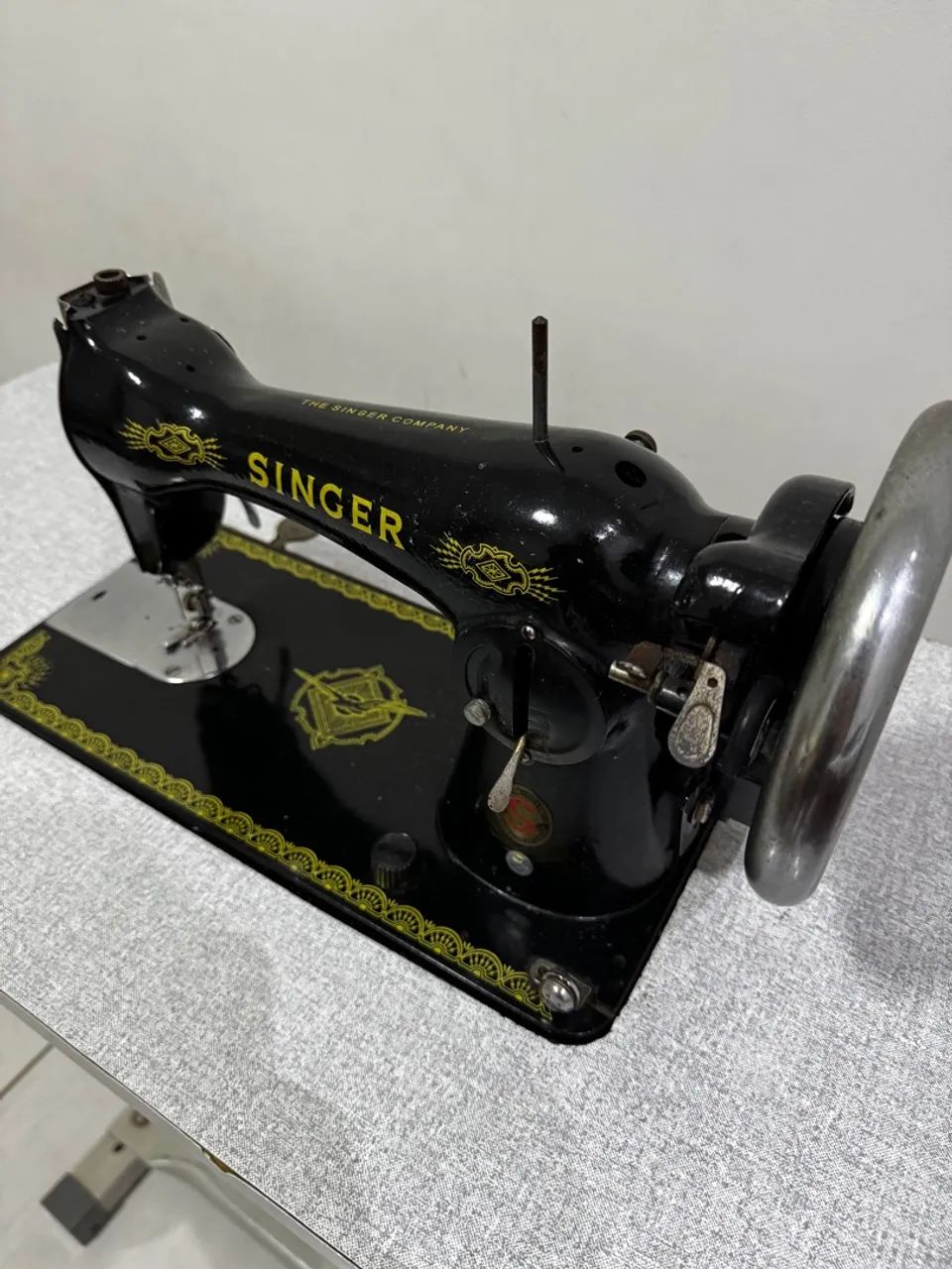 Máquina de costura Singer - Foto 4