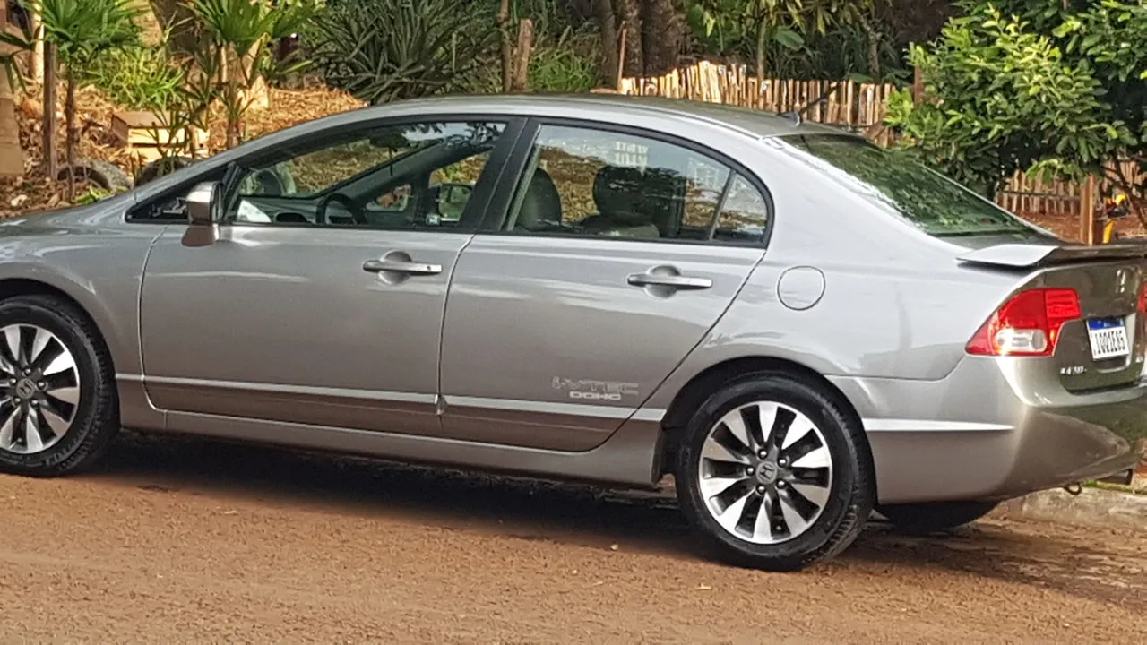 Civic 2010 manual