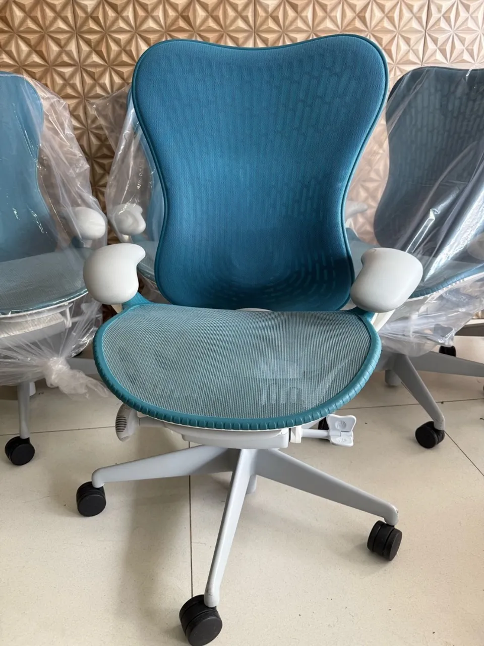 Cadeira Herman Miller Mirra 2 Buttlerfly Completa+NF
