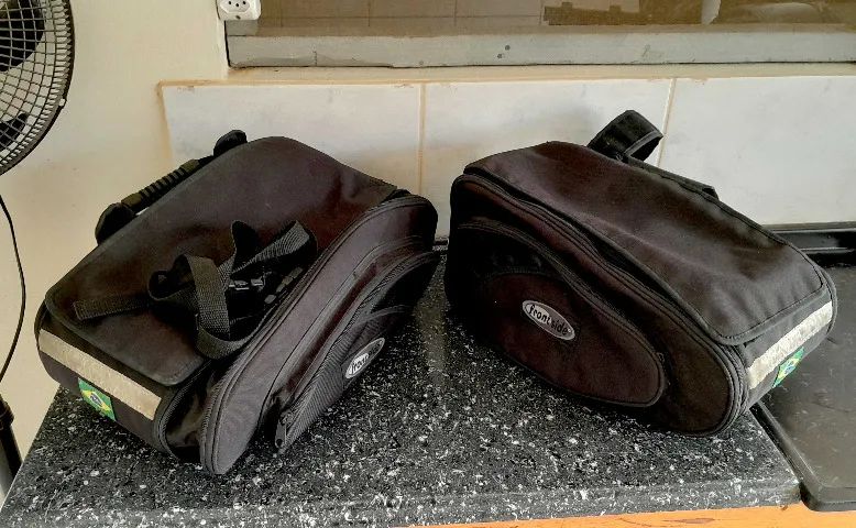 Alforjes laterais para moto - Foto 2