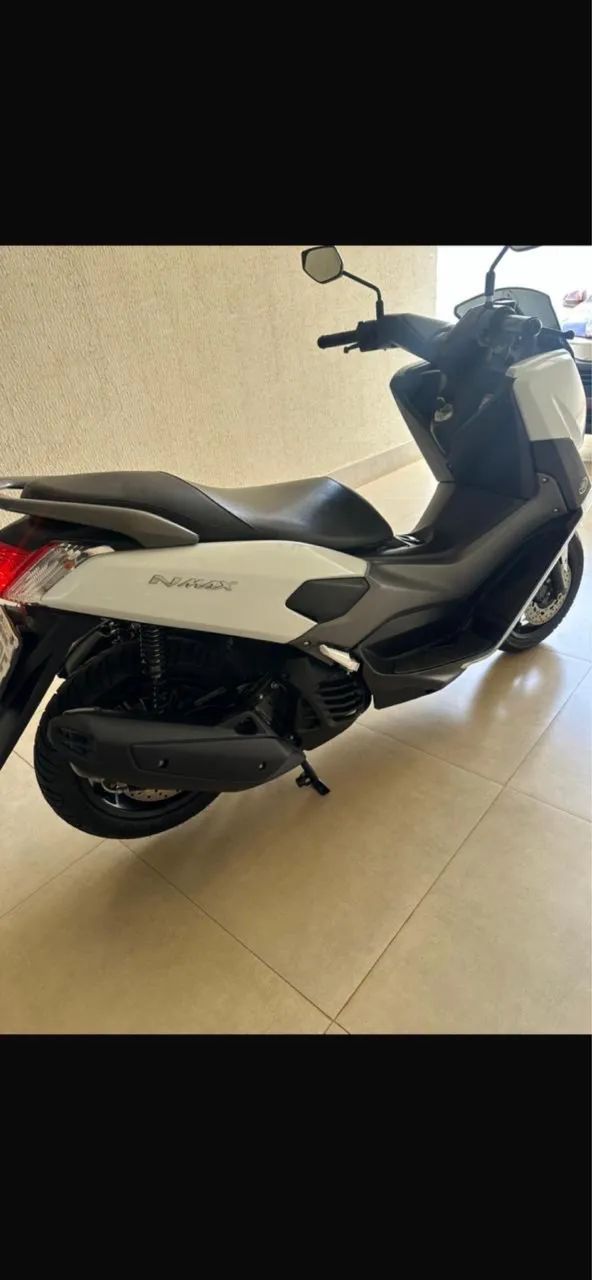 N Max Yamaha - Foto 3