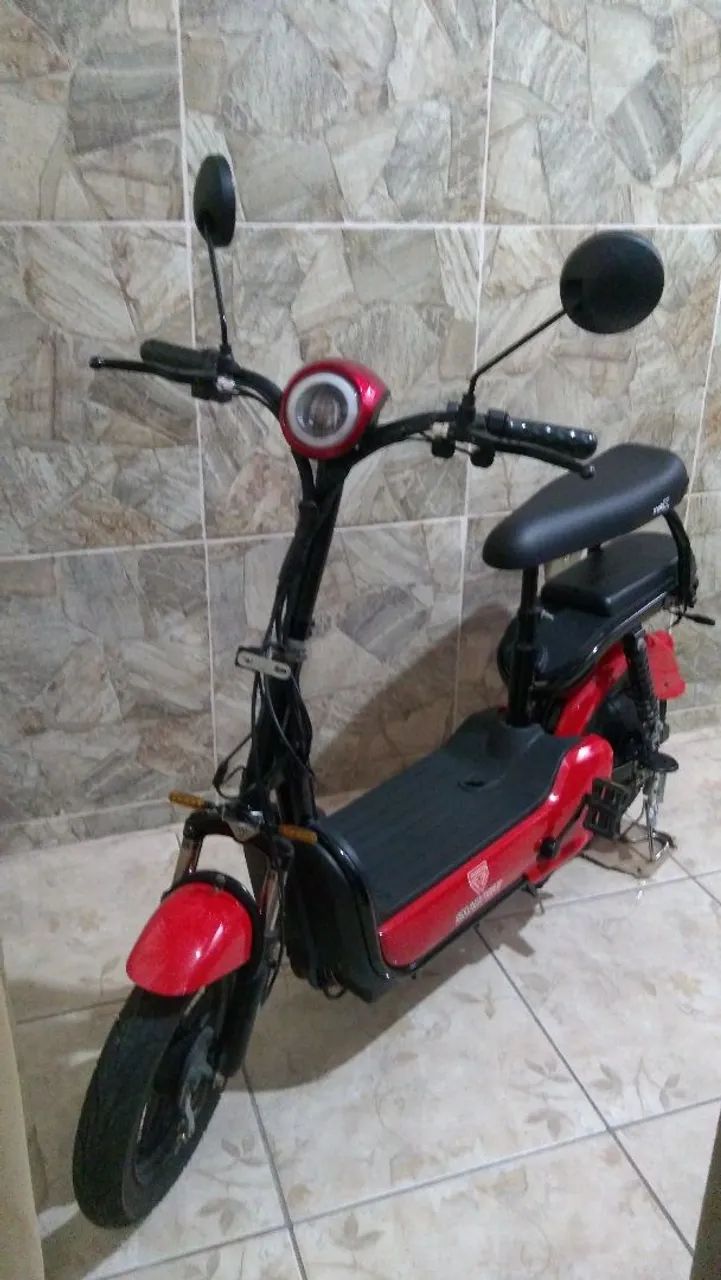Bicicleta Elétrica Smartway 350w Sem Cnh Recarregável Bivolt Vermelho -Preto.