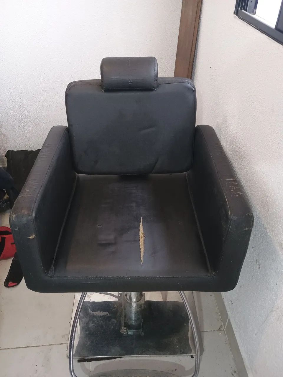 Cadeira de cabeleireiro ou barbeiro FERRANTE 