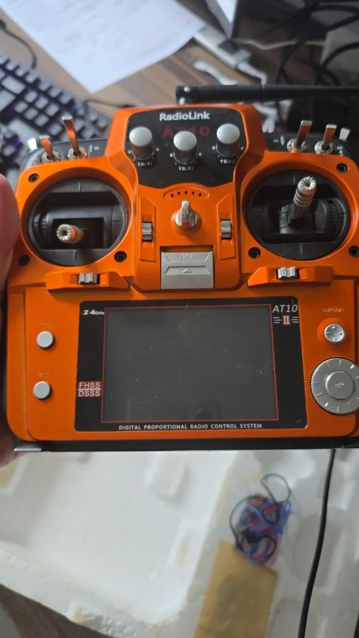 radio controle  AT10 RADIOLINK - Foto 4