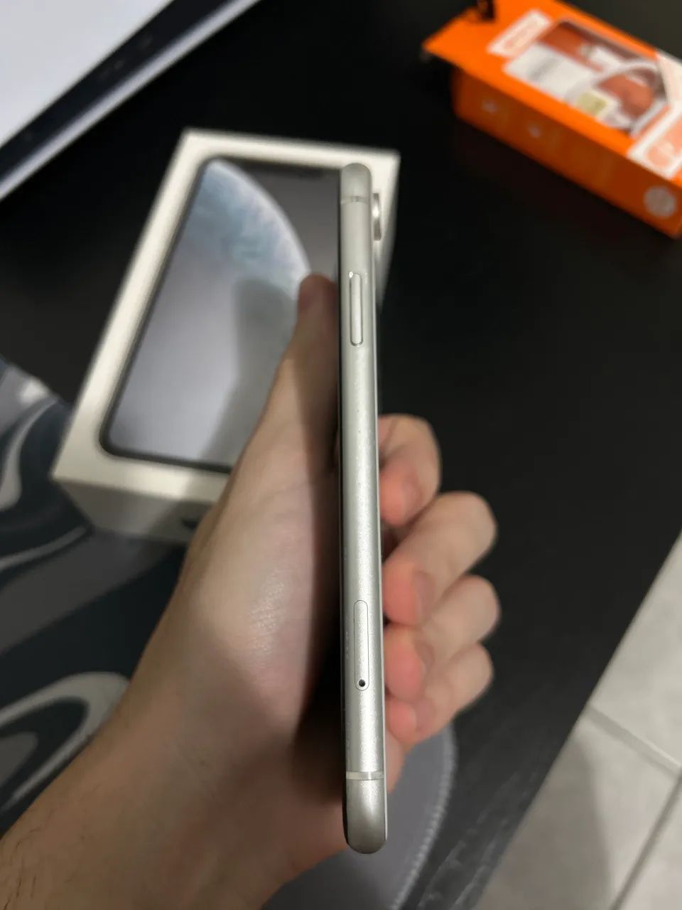 IPHONE XR - 64Gb  - Foto 2