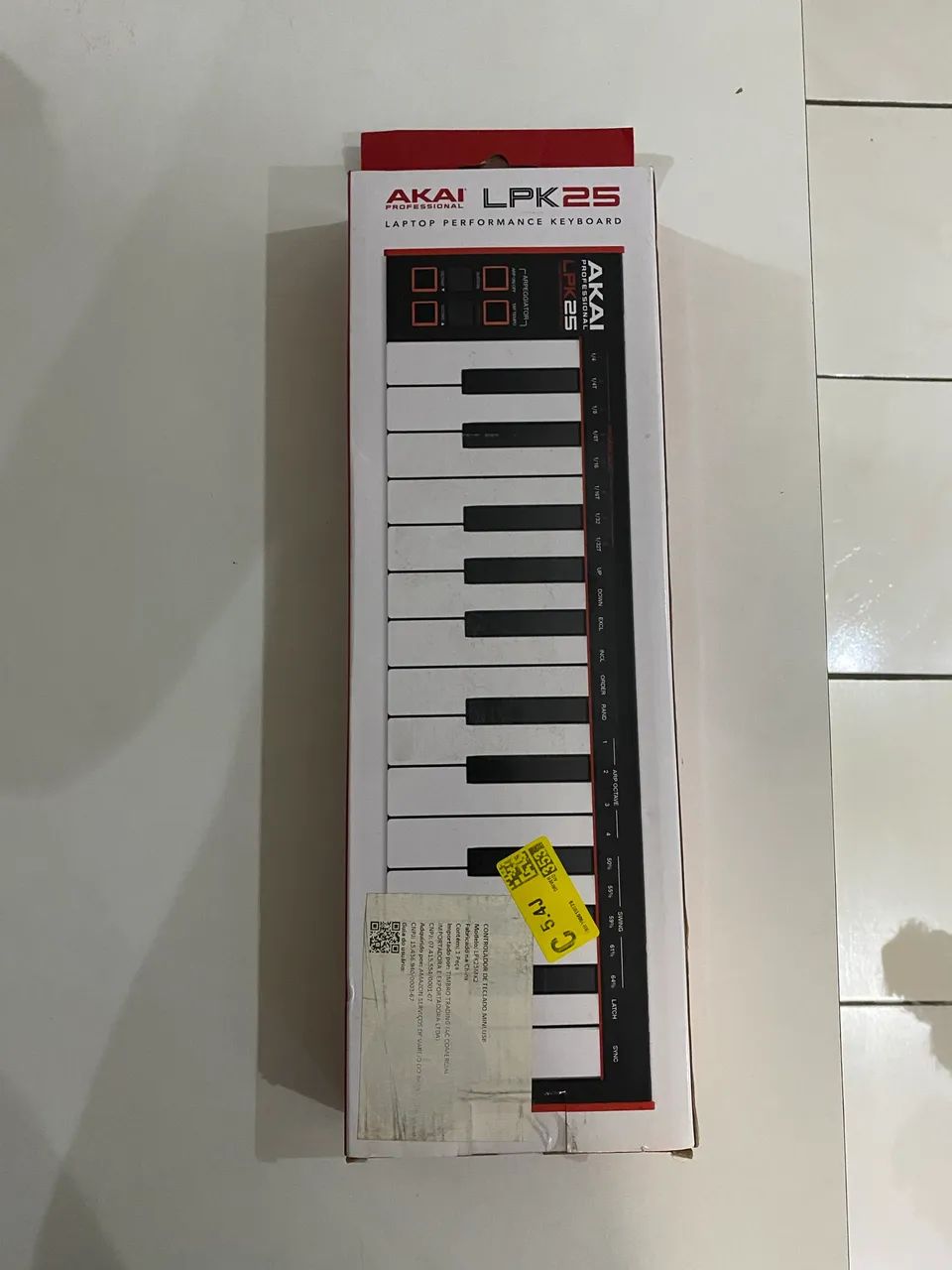 Nova Controladora Profissional AKAI LPK25 - Foto 2