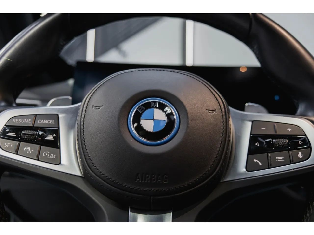 BMW Série 3 330E M Sport 2.0 Turbo Híbrido AU, foto 13 de 15